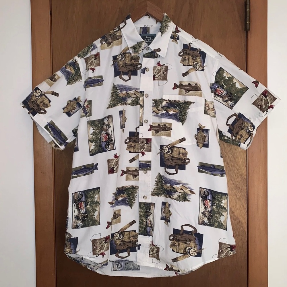Men’s M WOOLRICH Natural Color Fly Fishing Print Button Up Short Sleeve Shirt